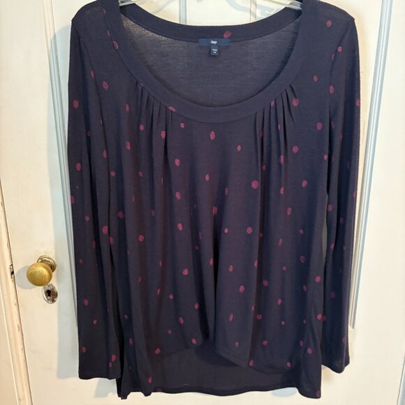 Gap Scoop Neck, Long Sleeve, Pleated Flowy Top. Navy Blue w/ Pink Ovals. Size XS - Picture 1 of 5